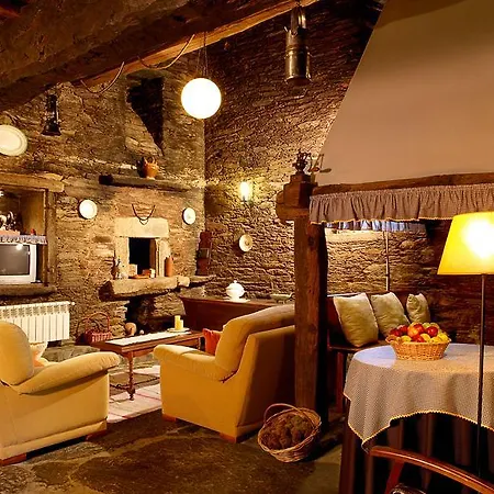 A Pena De Augasantas *